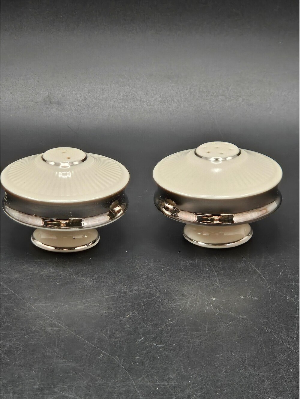 Lenox Federal Platinum Salt and Pepper Shakers Set Vintage Fine China